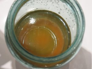 В моче крупинки оранжевые