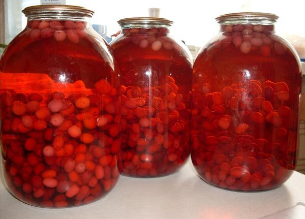 компот из кизила