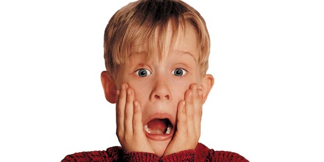 Ребенок остался один дома