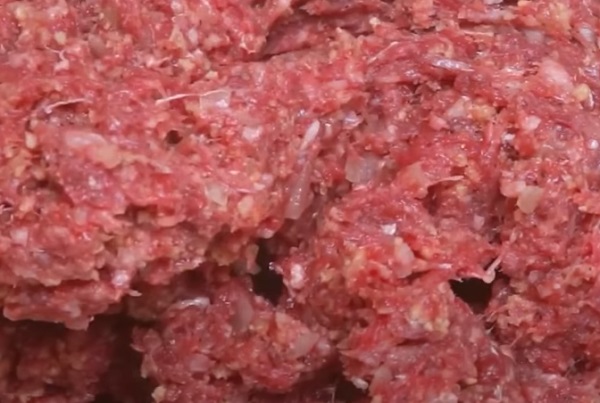 Перемешивание фарша