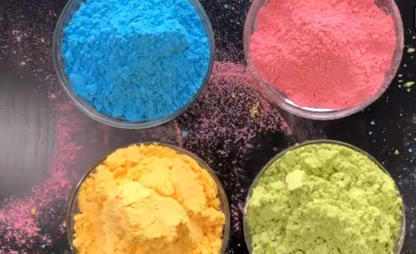 Готовый цветной песок