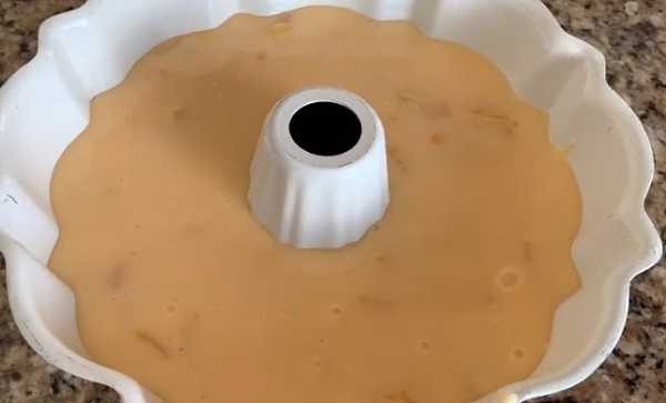 Форма с йогуртовой смесью