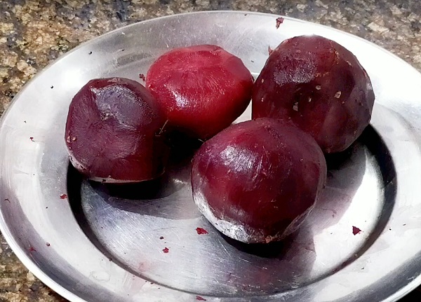 Очищенная варенная свекла