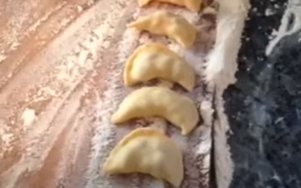 Слепленные вареники