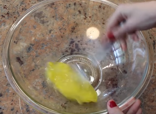 Взбивание яйца