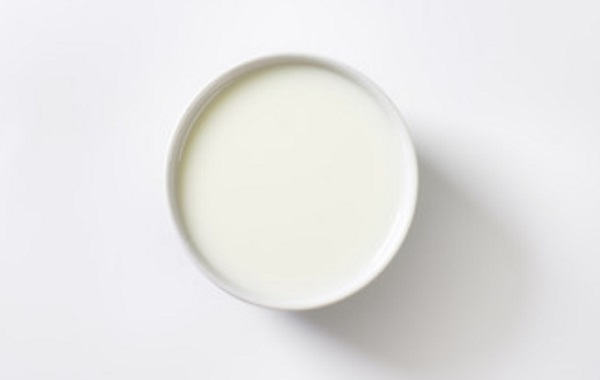 Миска с молочной смесью
