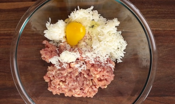 Добавление яйца