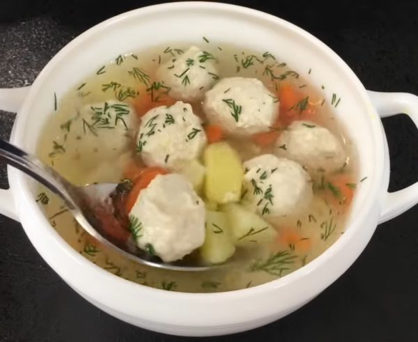 Суп с фрикадельками