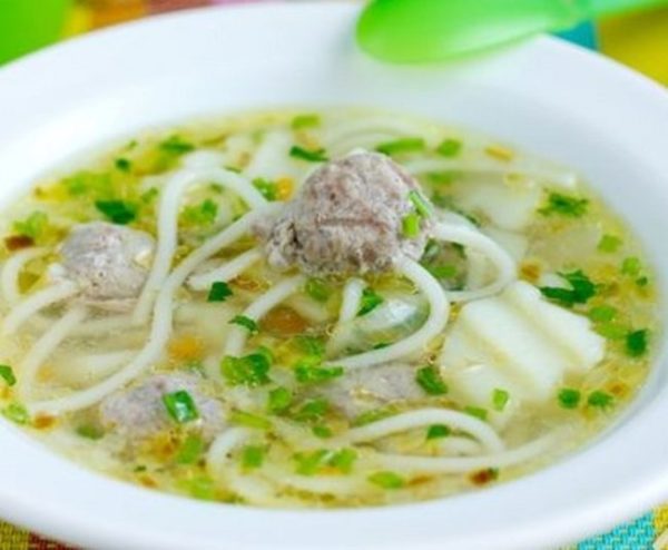 Суп с фрикадельками-осьминожками