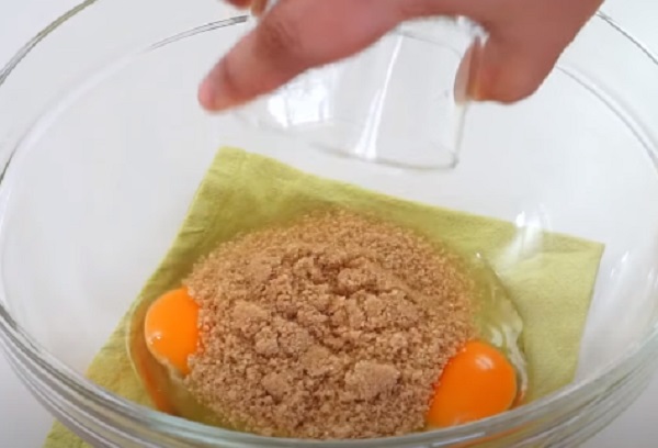 Яйца с сахаром