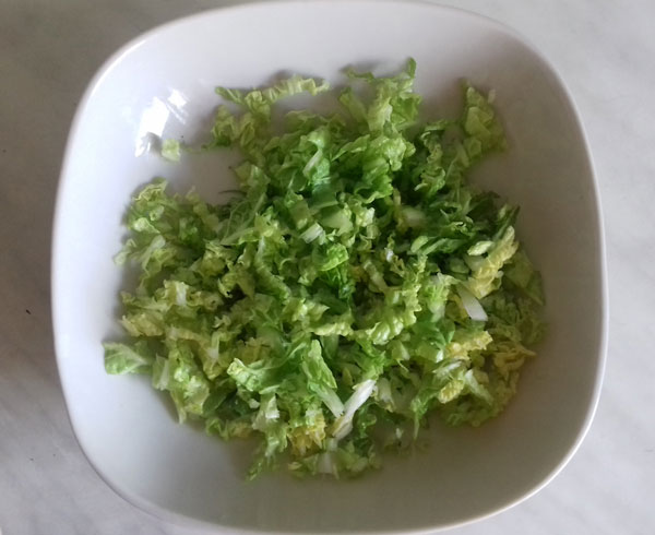 Накрошенная пекинская капуста