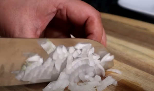 Измельчение лука