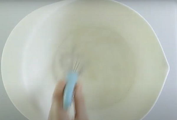 Перемешивание ингредиентов