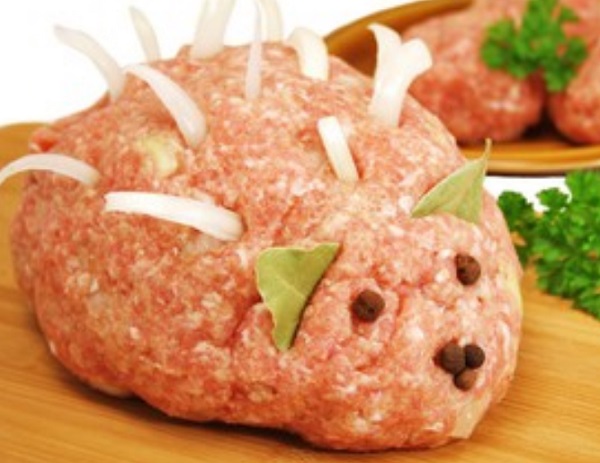 Сырой мясной ежик