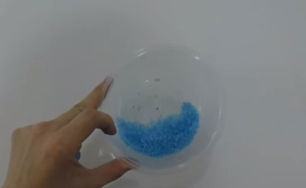 Покрашенная соль