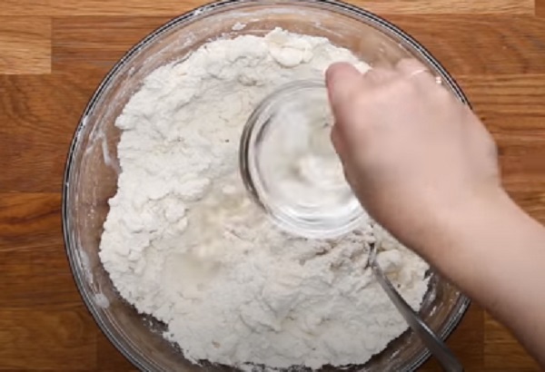 Добавление ледяной воды