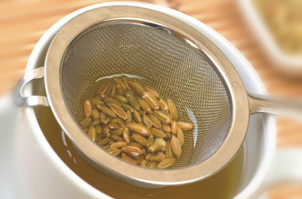 Процеживание семян от настоя