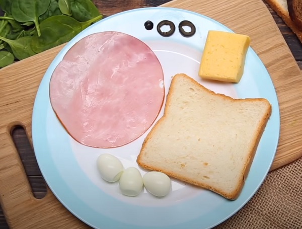 Компоненты для бутерброда "собачка"