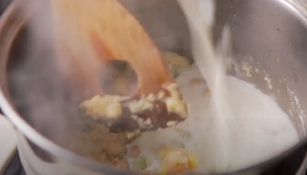 Добавление молока