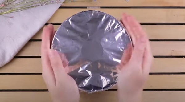 Накрытие формы фольгой