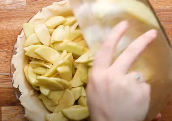 Выкладывание начинки