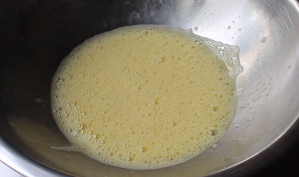 Взбитое яйцо