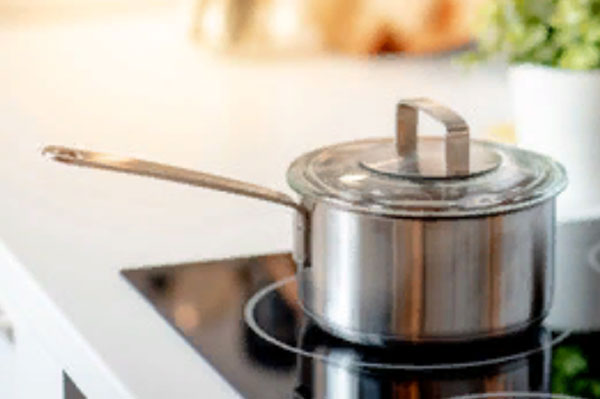 Кастрюлька на плите