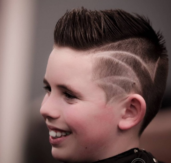 Помпадур с узорами