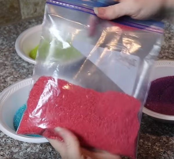 Пакет с красным песком