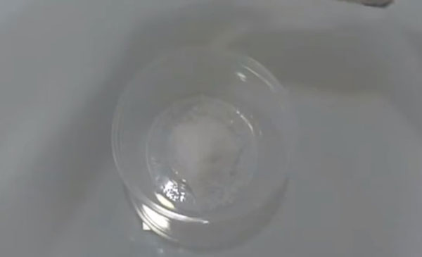 Емкость с солью