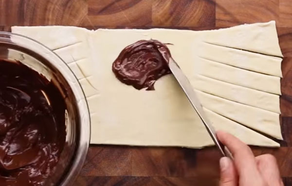 Нанесение шоколада