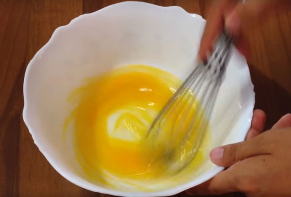 Взбивание венчиком