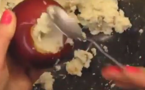 Закладывание творога