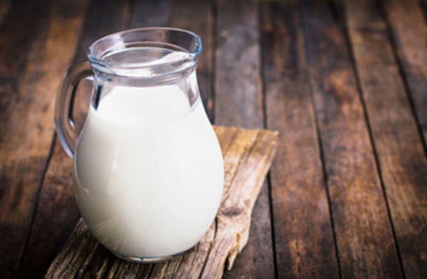 Кувшин с молоком