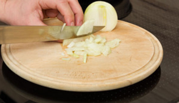 Нарезание лука