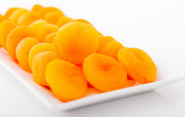 Тарелка с курагой