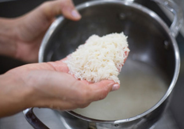 Промывание риса