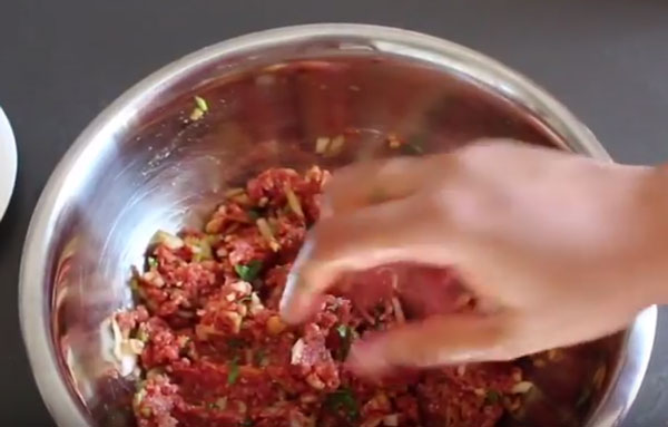 Вымешивание ингредиентов