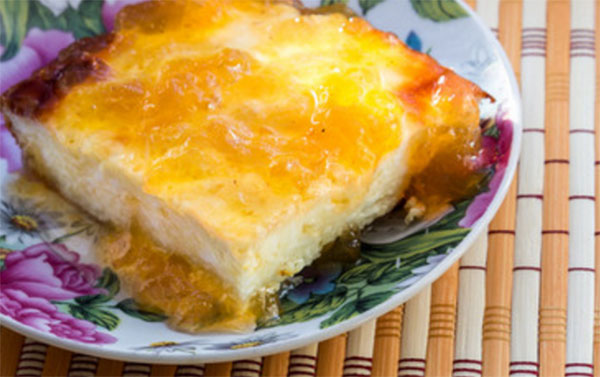 Кусочек творожной запеканки