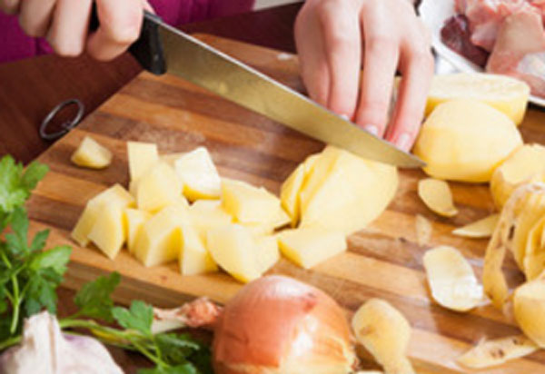 Нарезание картофеля