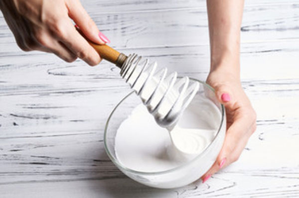 Взбитый белок