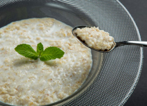 Готовая овсянка с добавлением материнского молока