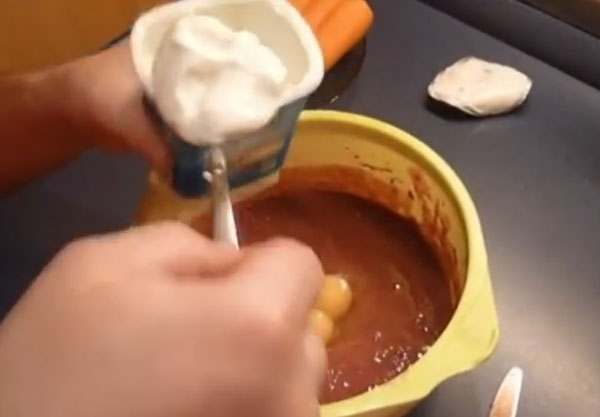 Добавление сметаны