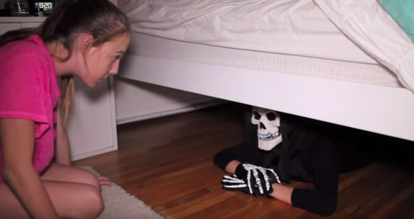 Монстр под кроватью