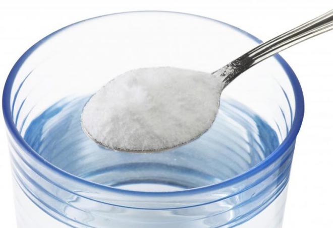 Соль и стакан воды Соль и стакан воды