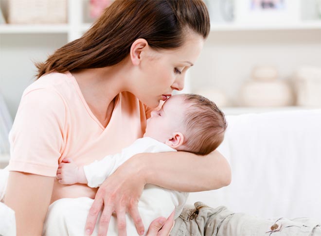 Понос у грудничка понос у новорожденного что делать