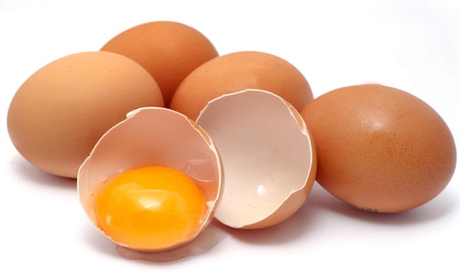 Сырые яйца Сырые яйца